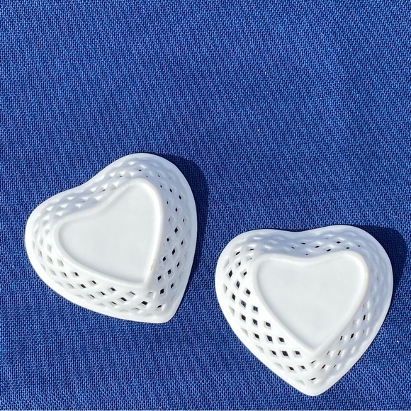 3 Porcelain Hearts π€π€π€ - Picture 10 of 10